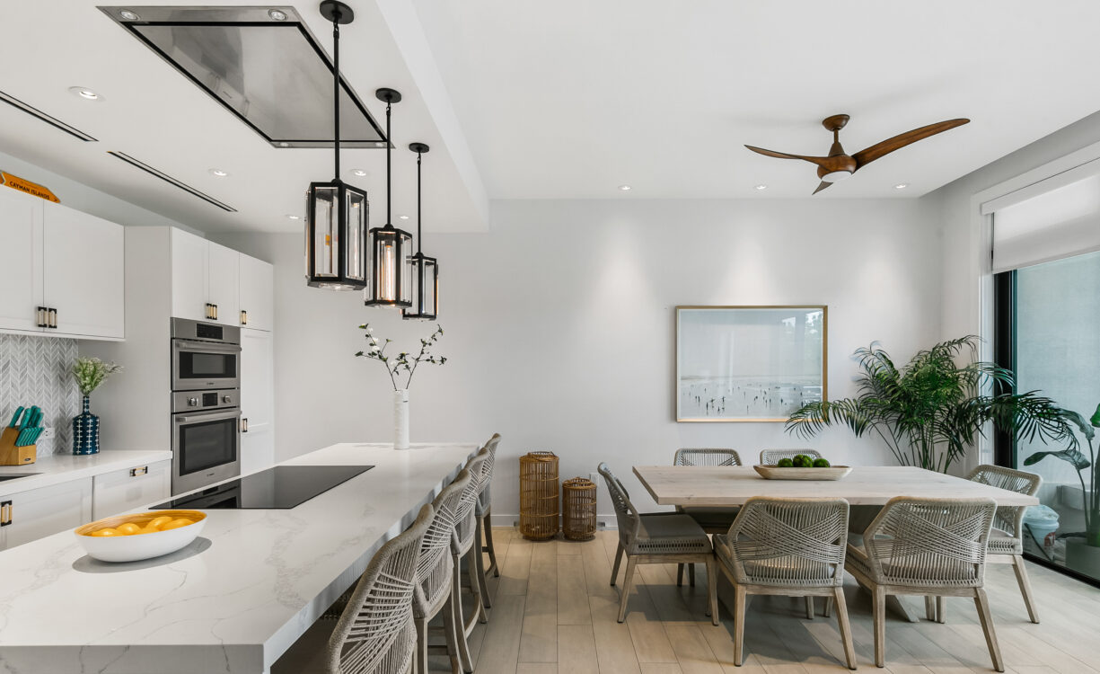 OLEA 106, CANAL FRONT 3 BED DUPLEX