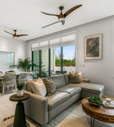 OLEA 106, CANAL FRONT 3 BED DUPLEX