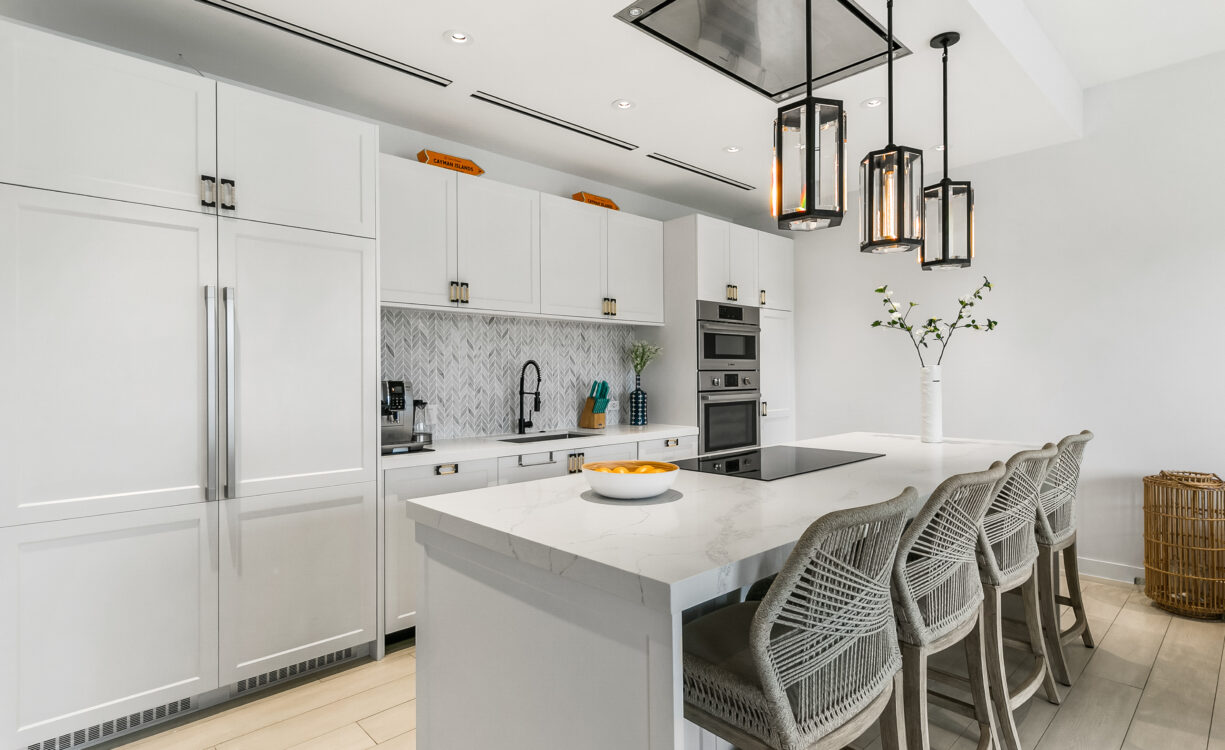 OLEA 106, CANAL FRONT 3 BED DUPLEX