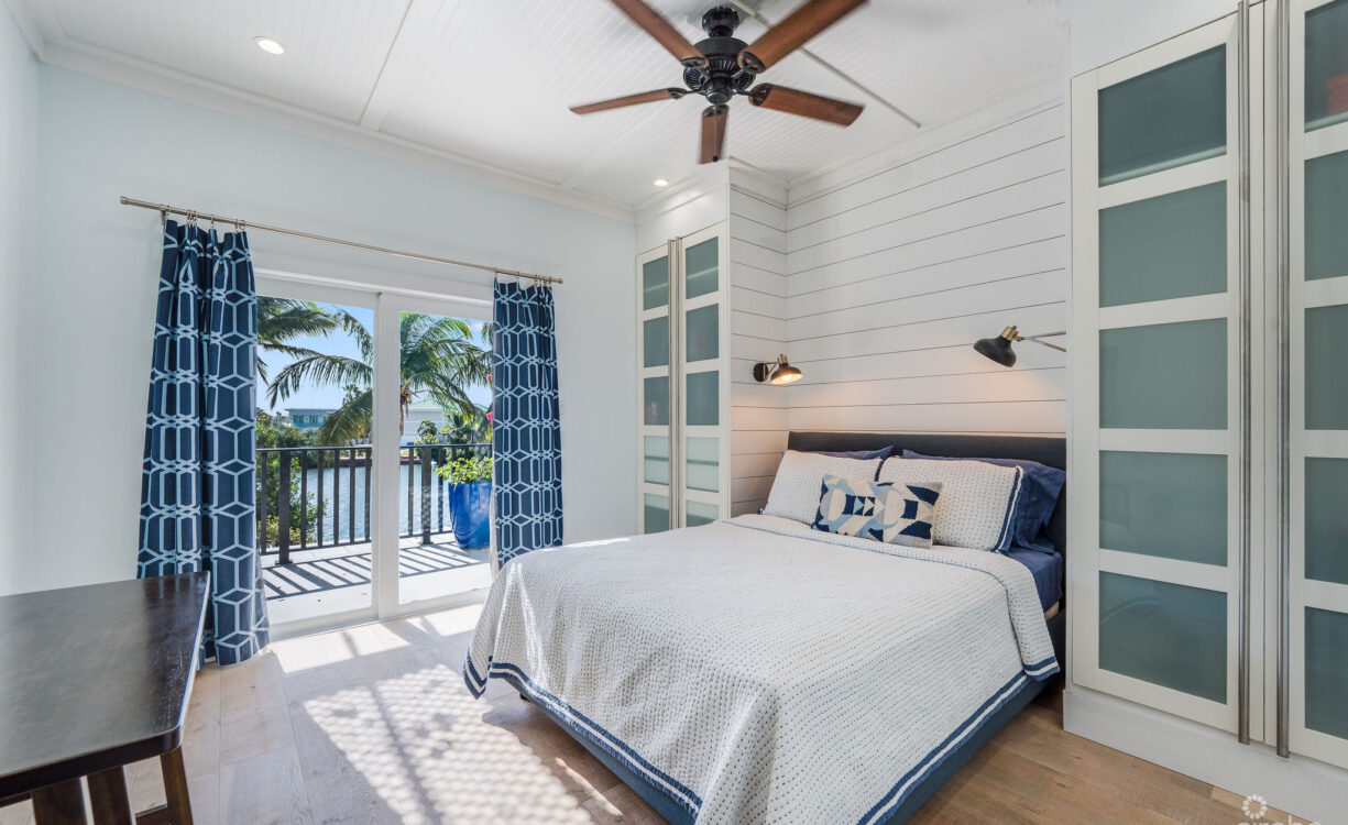 FULLY RENOVATED 4-BED CANAL FRONT HOME WITH DEN & DOCK | THE SHORES
