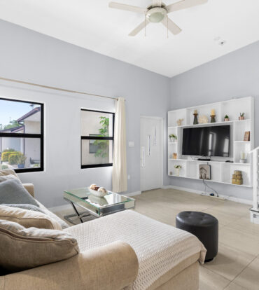 OASIS TOWNHOME #7