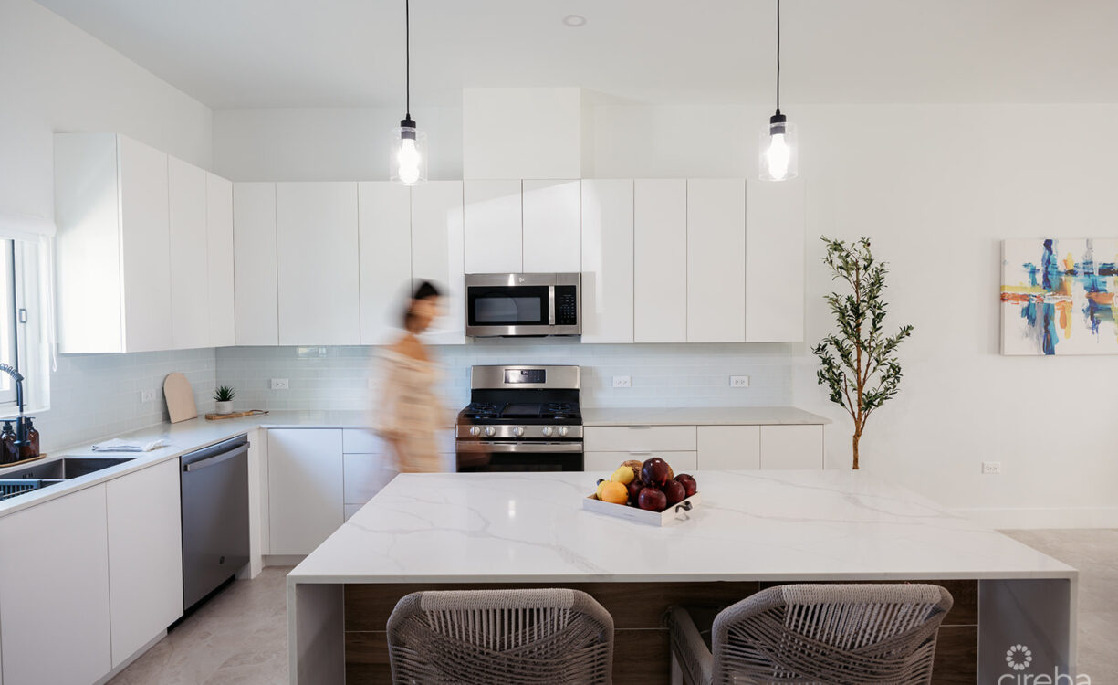 3 BEDROOM, 3 BATHROOM AT THE MEADOWS PHASE 2 - THE COCONUT