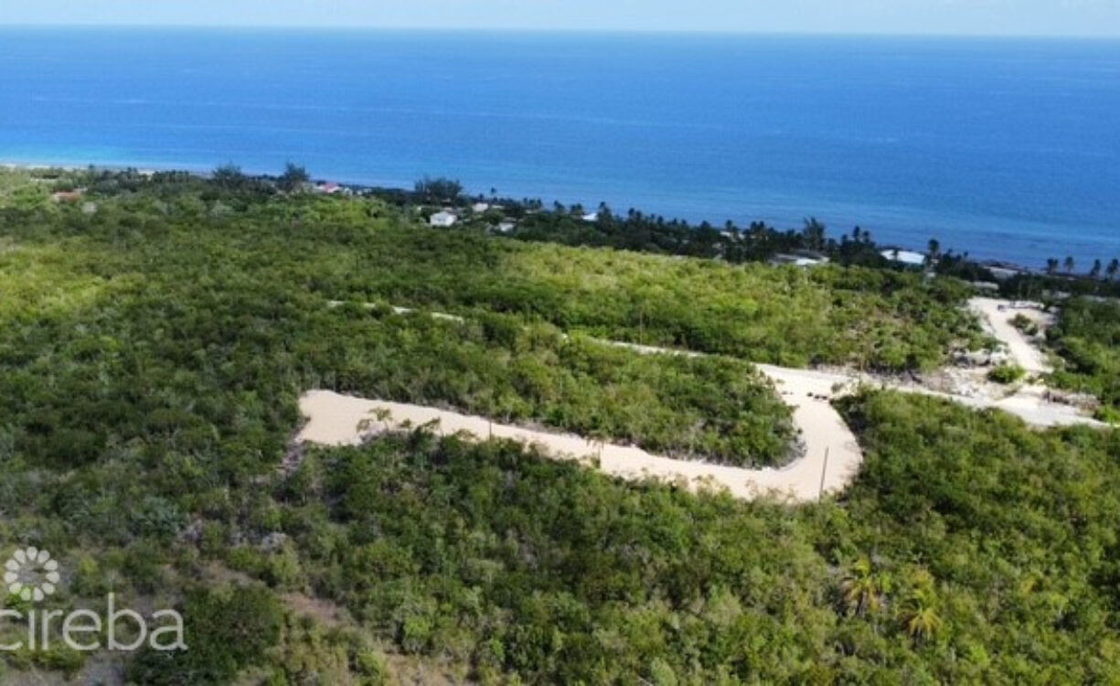 BLUFF LAND - CAYMAN BRAC EAST - LOT #3