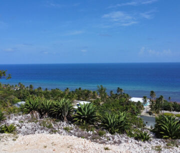 BLUFF LAND - CAYMAN BRAC EAST