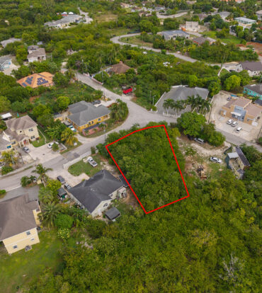 LUSH CORNER RESIDENTIAL LOT - LOWER VALLEY