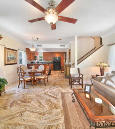 SEACLIFF YELLOW LOCATED IN COTTAGE