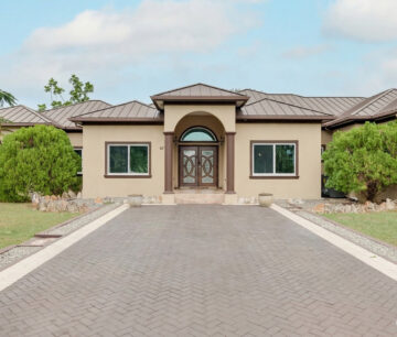 3 BED MIDWAY CLOSE FAMILY HOME