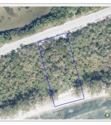 LITTLE CAYMAN 0.44 ACRES, SOUTH SIDE BEACH LOT