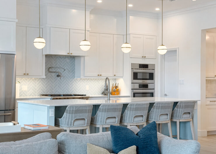 THE SHORES - EXECUTIVE HOME