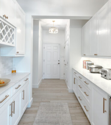 THE SHORES - EXECUTIVE HOME