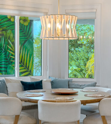 THE SHORES - EXECUTIVE HOME