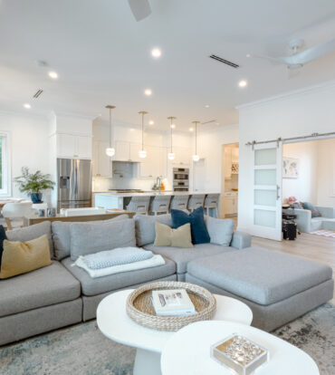 THE SHORES - EXECUTIVE HOME