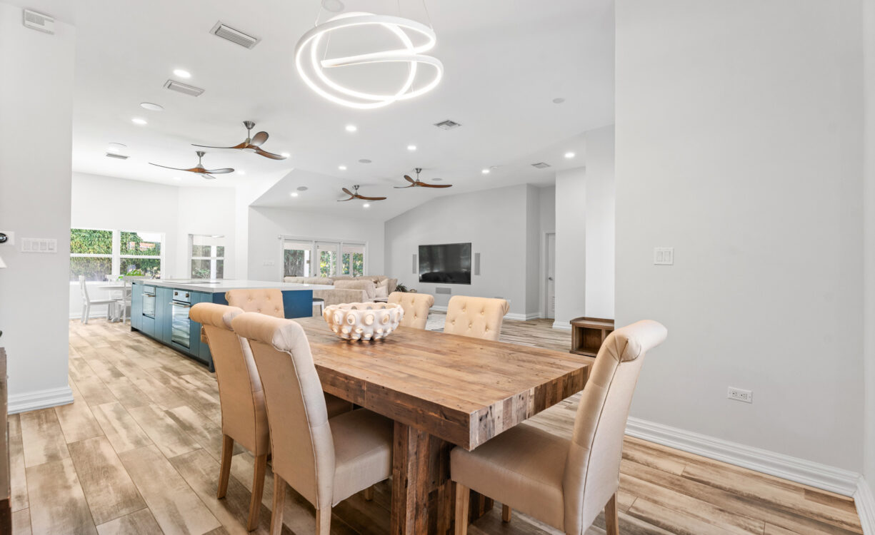 JACARANDA COURT 35, SOUTH SOUND HOME