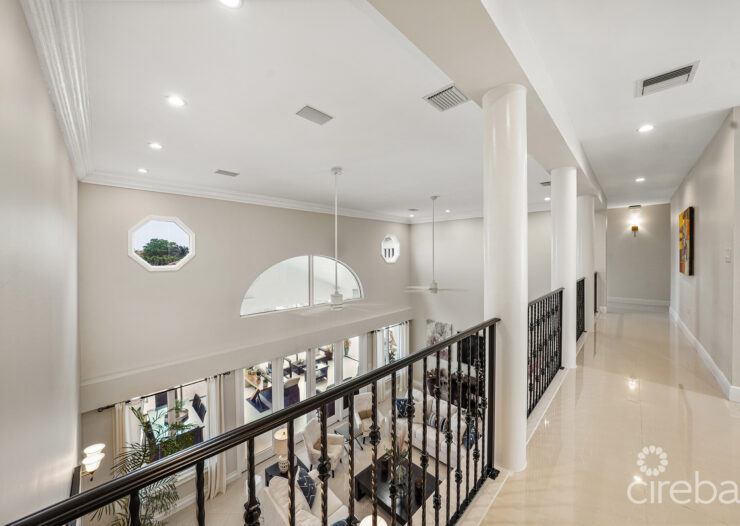 GOVERNORS HARBOUR ESTATE HOME