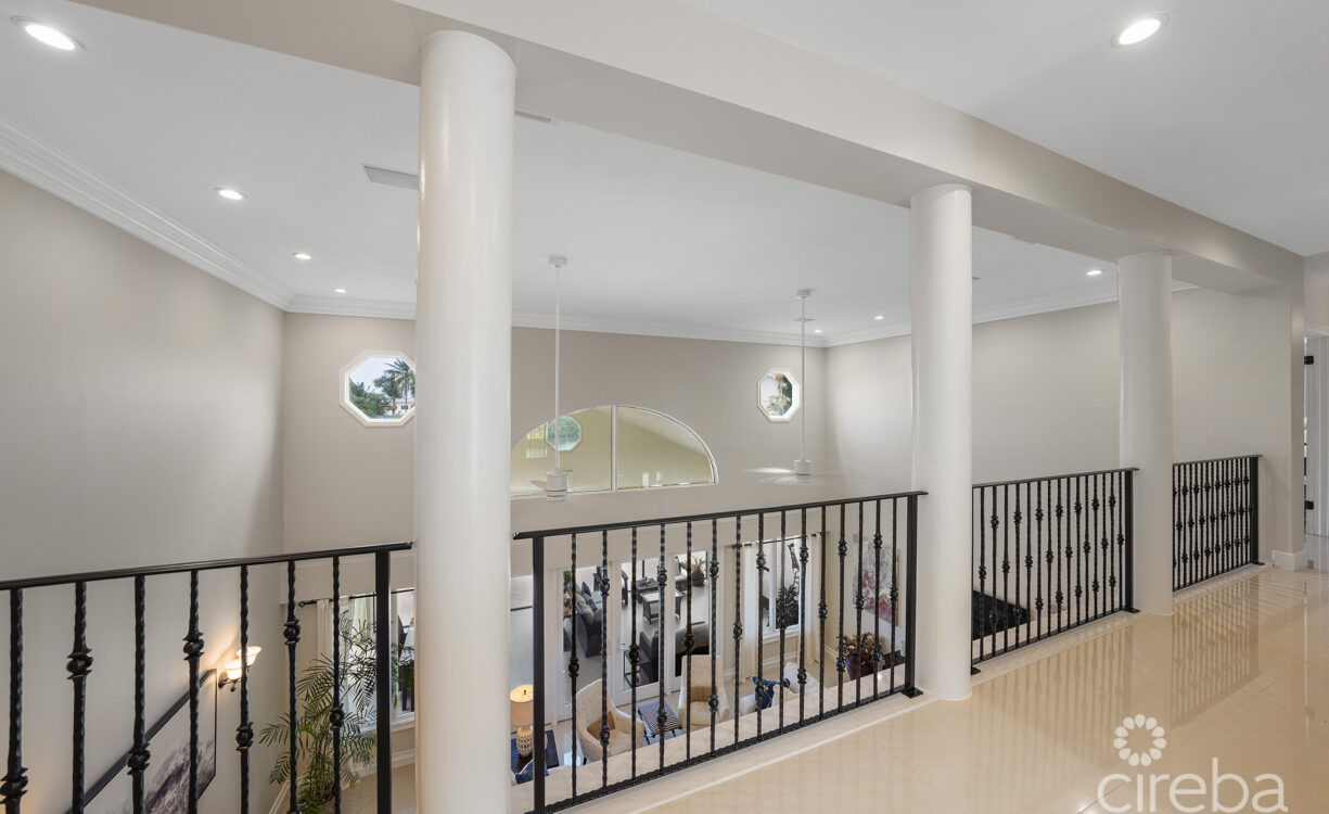 GOVERNORS HARBOUR ESTATE HOME
