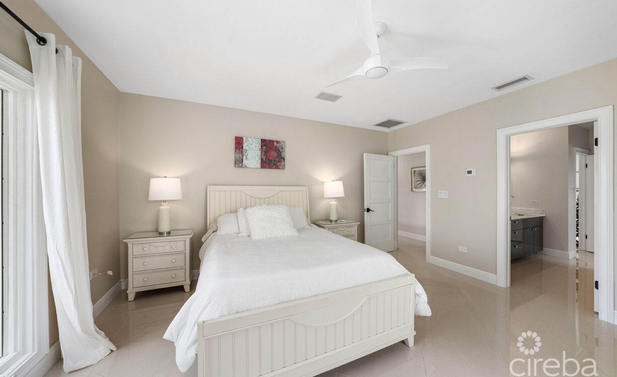 GOVERNORS HARBOUR ESTATE HOME