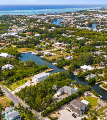 RED BAY  WOODSTOCK DR OVERSIZED CANAL FRONT LOT