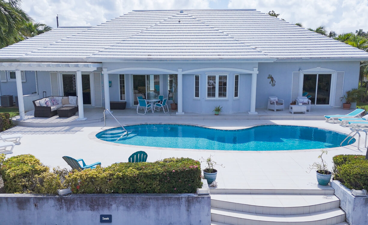 GOVERNORS HARBOUR CANAL FRONT FAMILY HOME