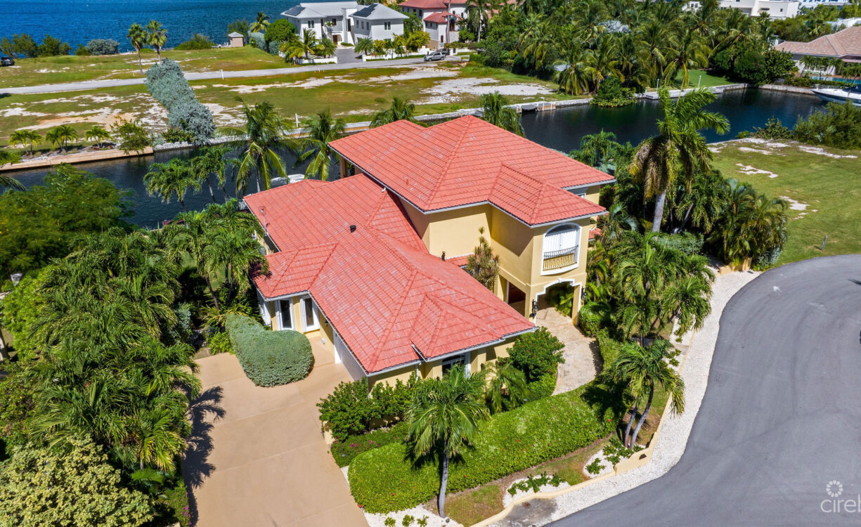 61 HOYA QUAY CRYSTAL HARBOUR