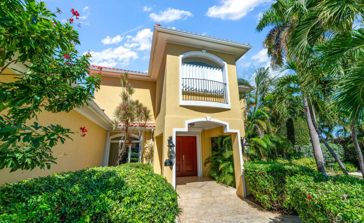 61 HOYA QUAY CRYSTAL HARBOUR