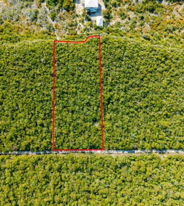 0.99 ACRES ON CAYMAN BRAC BLUFF