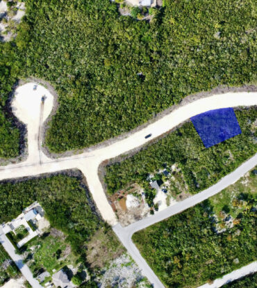 IMPERIAL ESTATES - DUPLEX LOT 86