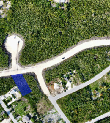 IMPERIAL ESTATES - DUPLEX LOT 38