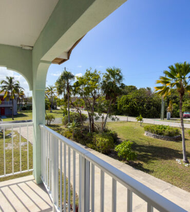 TWINFLOWERS DOUBLE PARCEL RESIDENCE
