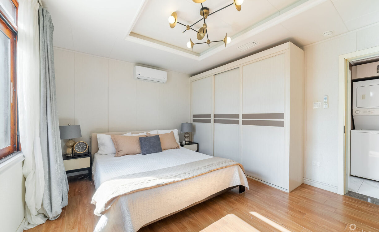 A WATERFRONT OPPORTUNITY IN AUBURN BAY, PROSPECT