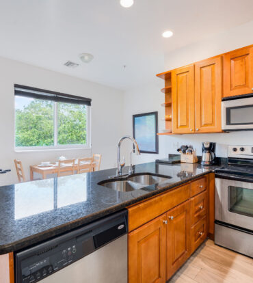 3BED SMB--PARK PLACE
