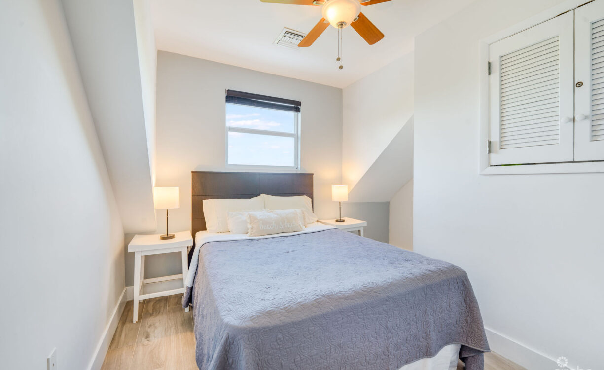 3BED SMB--PARK PLACE