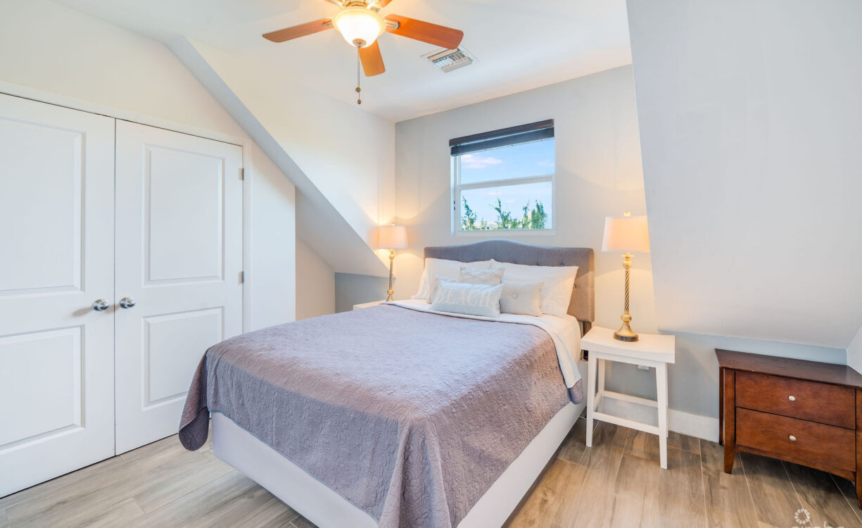 3BED SMB--PARK PLACE