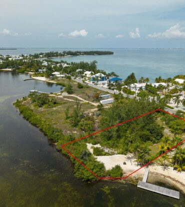 WATER CAY - EXCLUSIVE 0.56-ACRE WATERFRONT ESTATE PARCEL