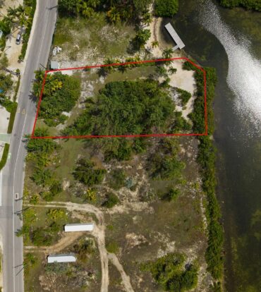 WATER CAY - EXCLUSIVE 0.56-ACRE WATERFRONT ESTATE PARCEL