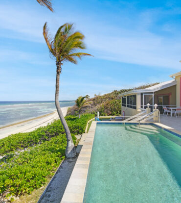 CORAL LOFT BEACH HOUSE W/ 2,838 SQ FT OF NEW CONSTRUCTION