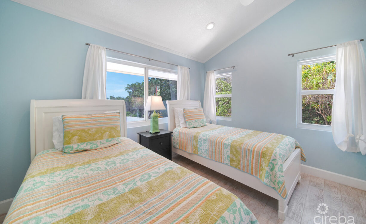 CORAL LOFT BEACH HOUSE W/ 2,838 SQ FT OF NEW CONSTRUCTION