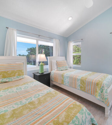 CORAL LOFT BEACH HOUSE W/ 2,838 SQ FT OF NEW CONSTRUCTION