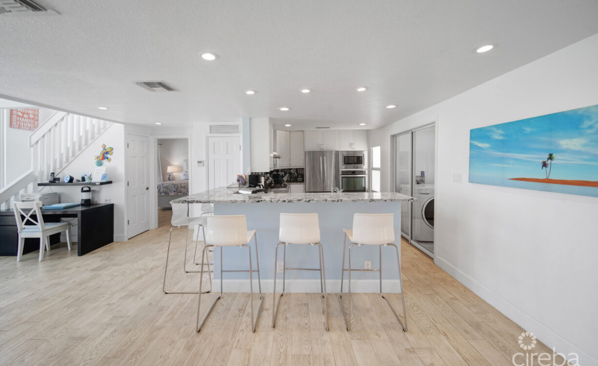 CORAL LOFT BEACH HOUSE W/ 2,838 SQ FT OF NEW CONSTRUCTION