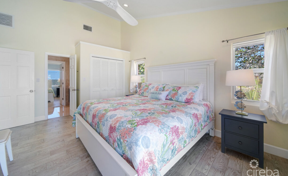 CORAL LOFT BEACH HOUSE W/ 2,838 SQ FT OF NEW CONSTRUCTION