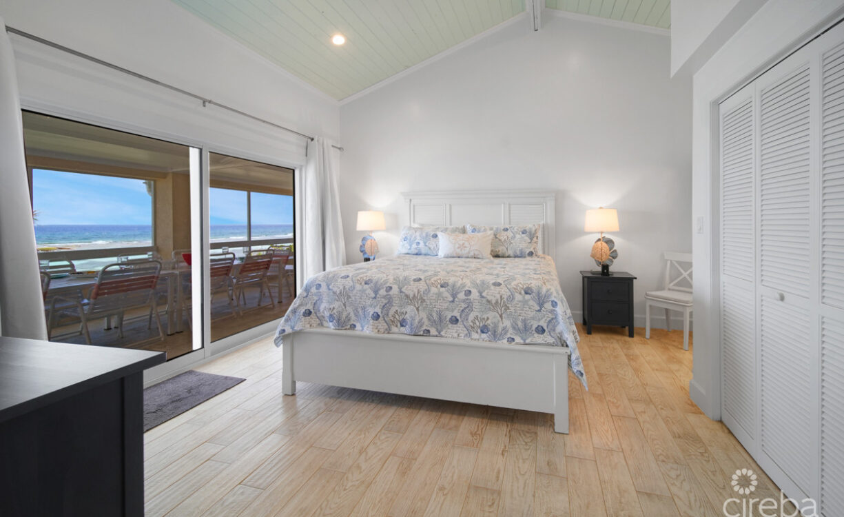 CORAL LOFT BEACH HOUSE W/ 2,838 SQ FT OF NEW CONSTRUCTION