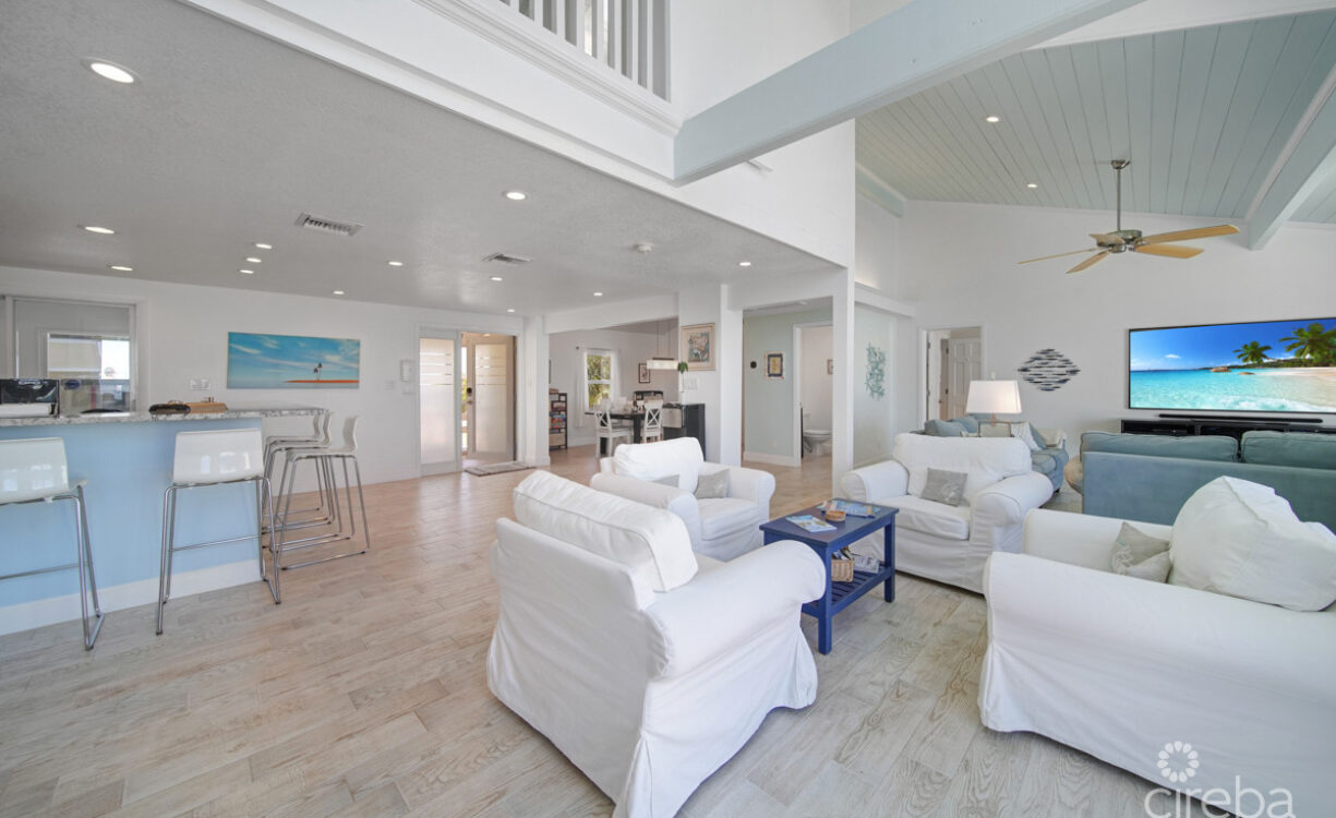 CORAL LOFT BEACH HOUSE W/ 2,838 SQ FT OF NEW CONSTRUCTION
