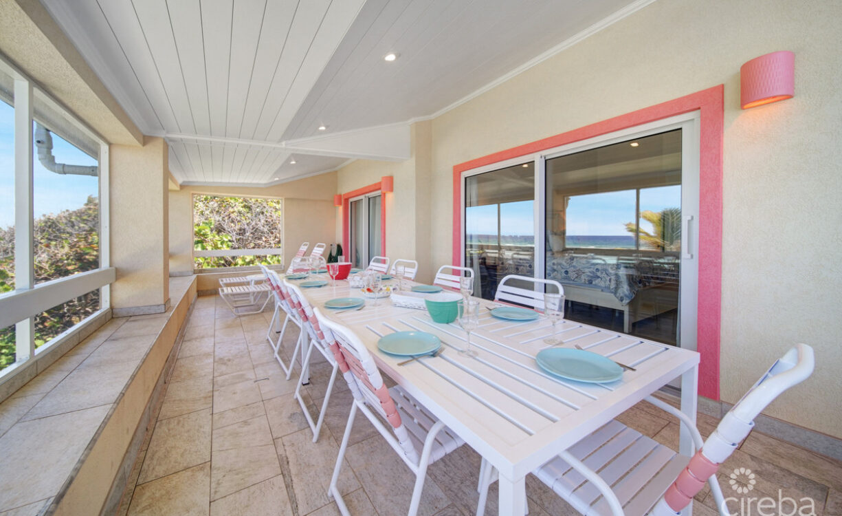 CORAL LOFT BEACH HOUSE W/ 2,838 SQ FT OF NEW CONSTRUCTION
