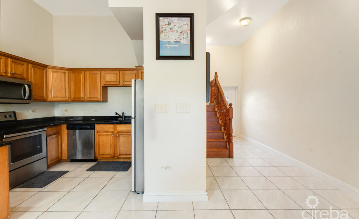LAKELAND VILLAS UNIT 22