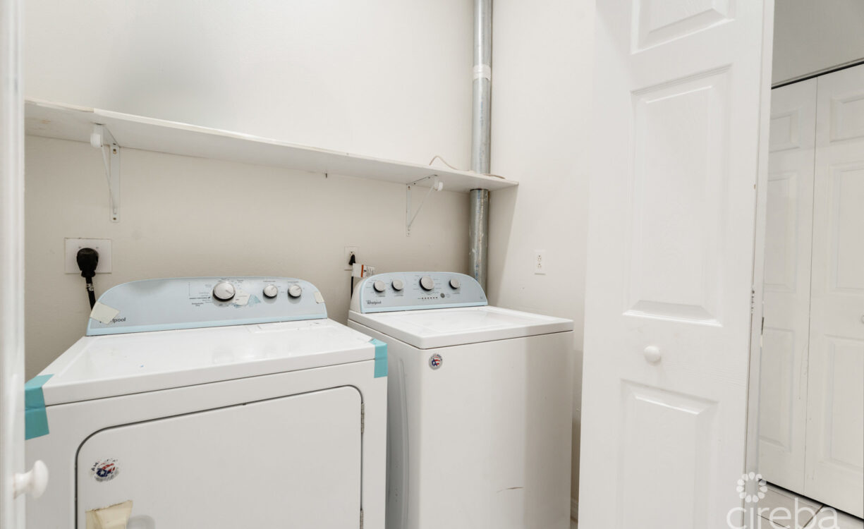 LAKELAND VILLAS UNIT 22