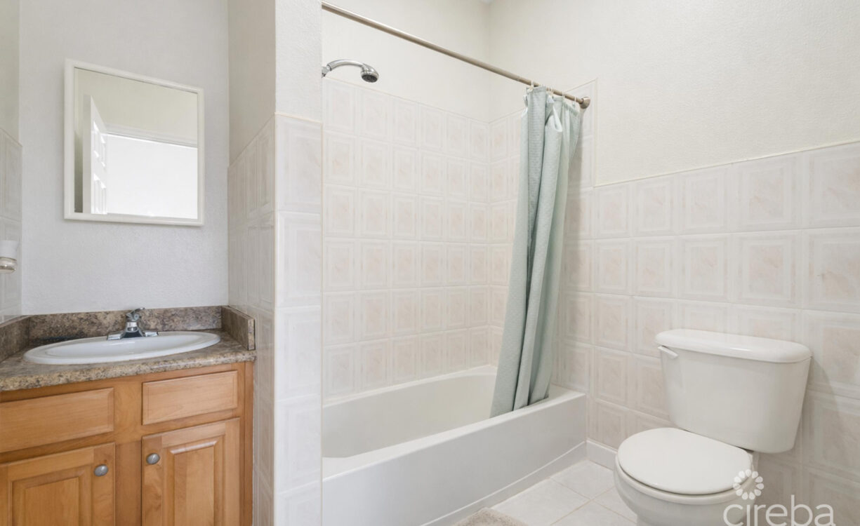 LAKELAND VILLAS UNIT 22