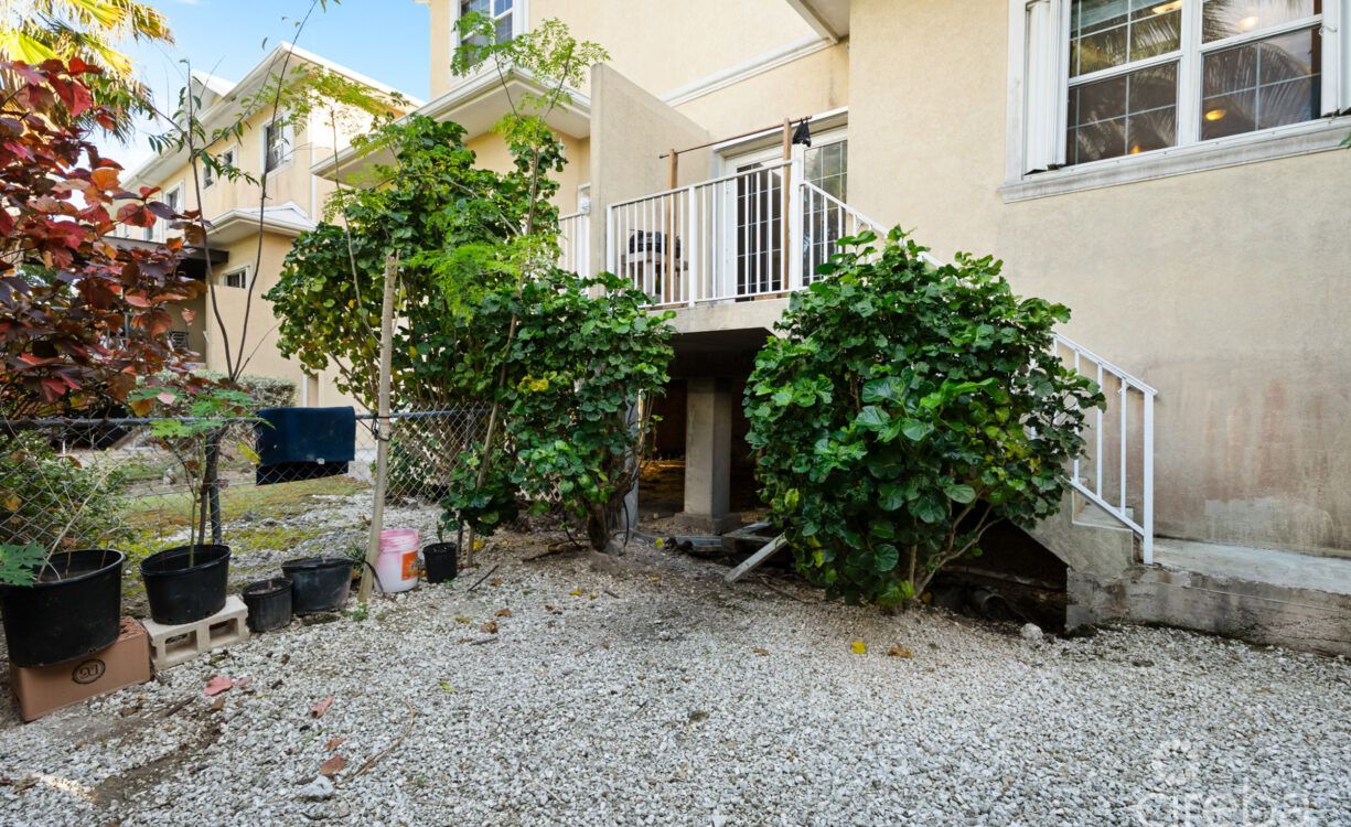 LAKELAND VILLAS UNIT 22