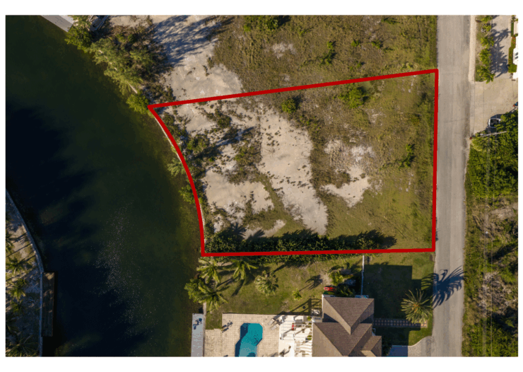 SUNRISE LANDING CANAL LOT PARCEL