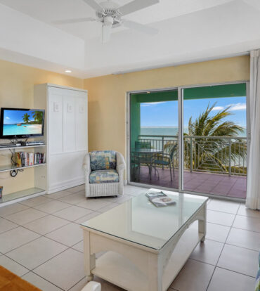 COMPASS POINT ONE BEDROOM 205
