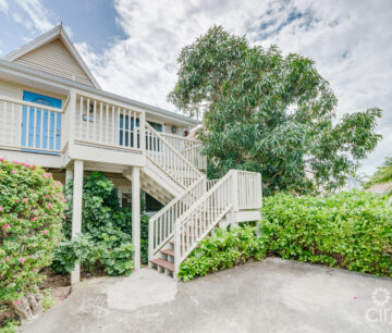 REDUCED! #1 CANAL HOME UNCLE BOB LANE