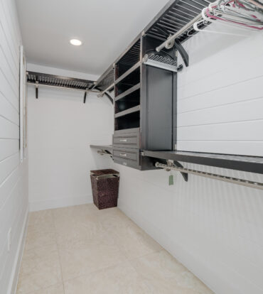 REDUCED! #1 CANAL HOME UNCLE BOB LANE
